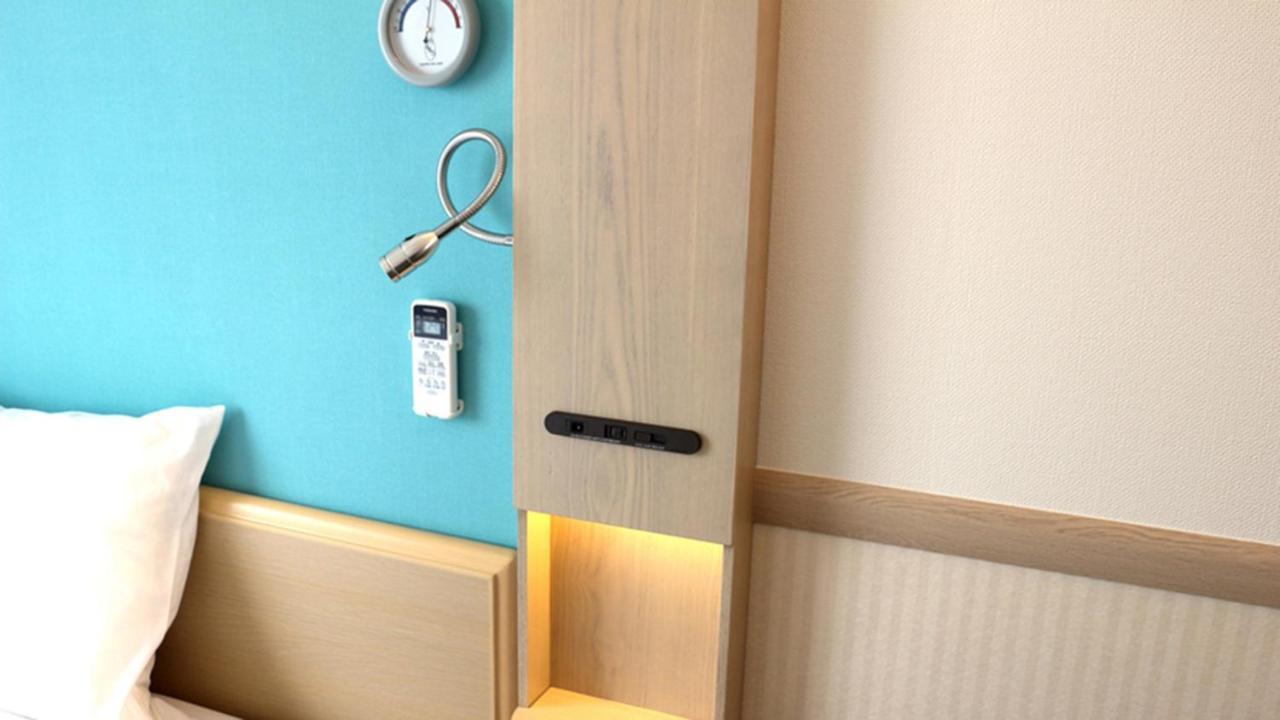 Toyoko Inn Matsudo Eki Higashi Guchi Buitenkant foto